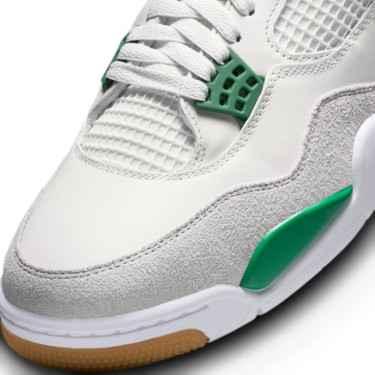 Air Jordan 4 Retro SB Pine Green Sneakers