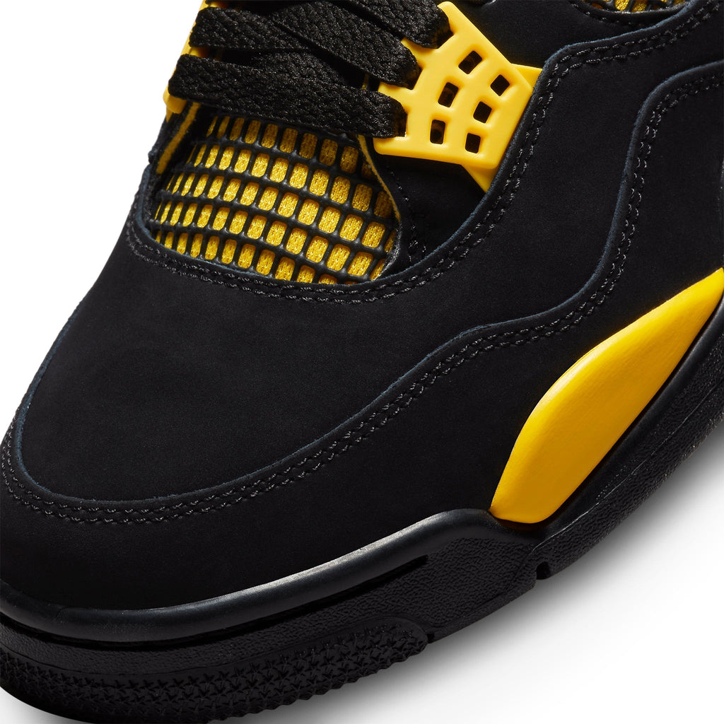 Air Jordan 4 Retro 'Thunder' (2023) Sneakers - Black