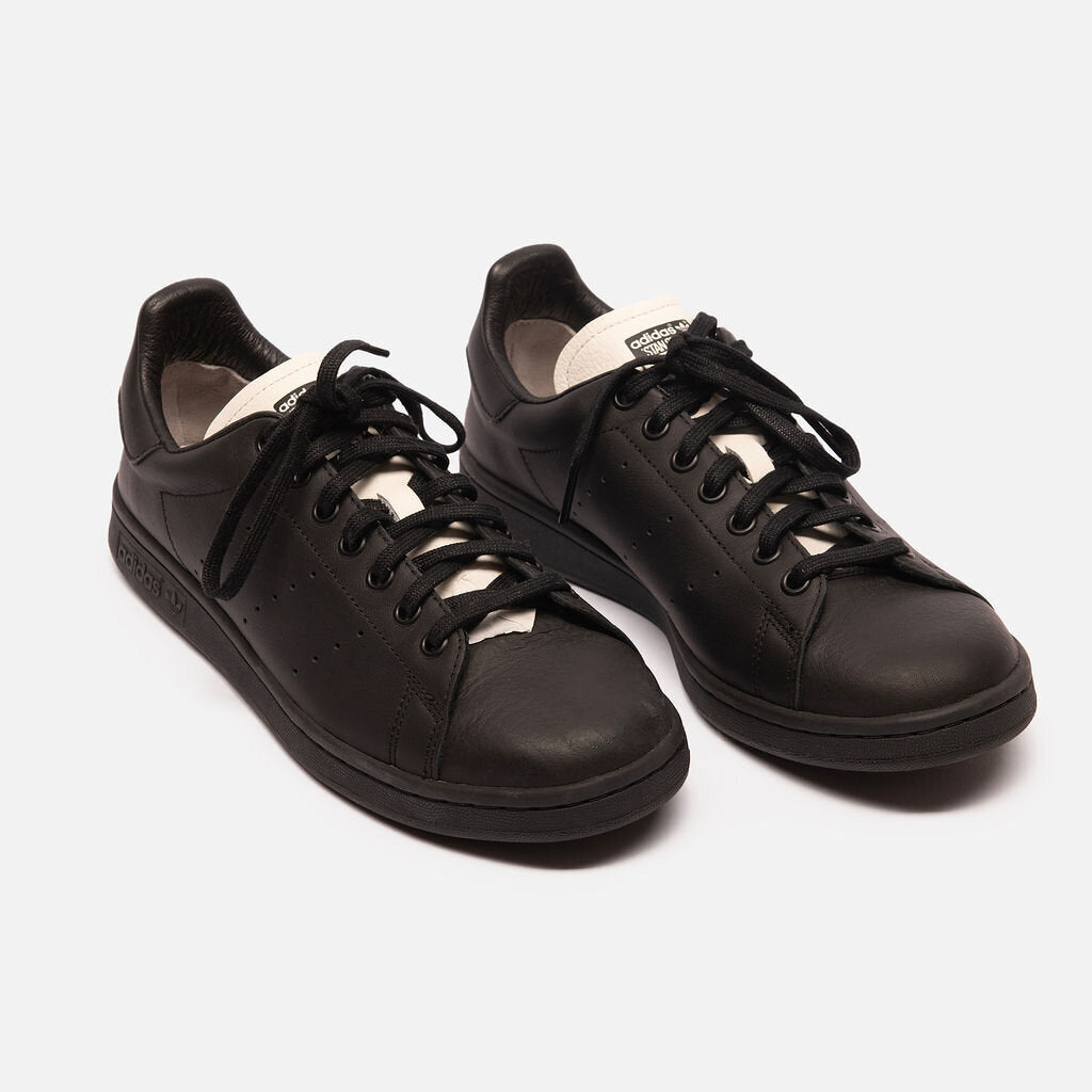 Yohgi Yamamoto x adidas Yohji Yamamoto x Adidas Black Leather Sneakers