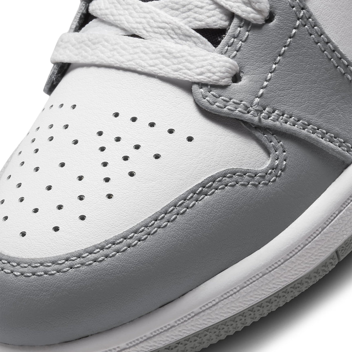 Air Jordan 1 Mid Light Smoke Grey (2022) (PS) Sneakers