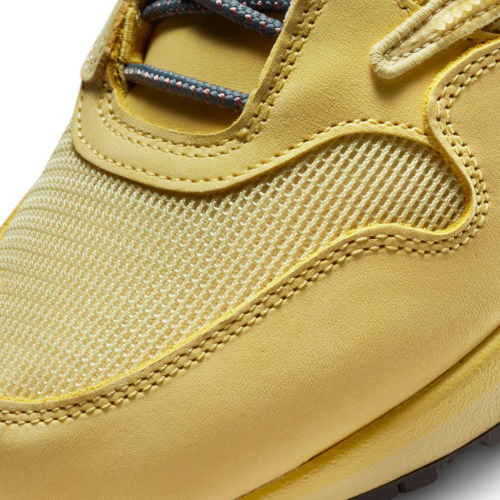 Travis Scott x Nike Air Max 1 Saturn Gold Sneakers - Yellow