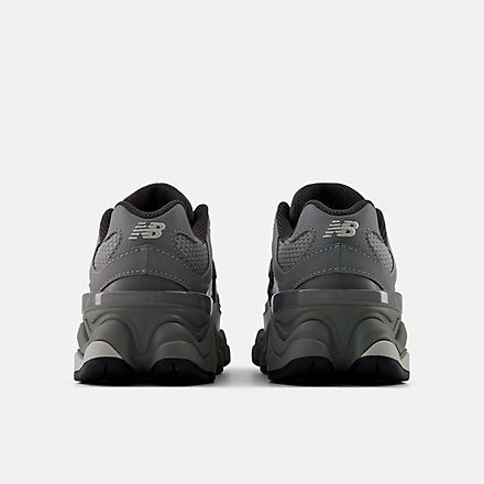 9060 Bungee - New Balance