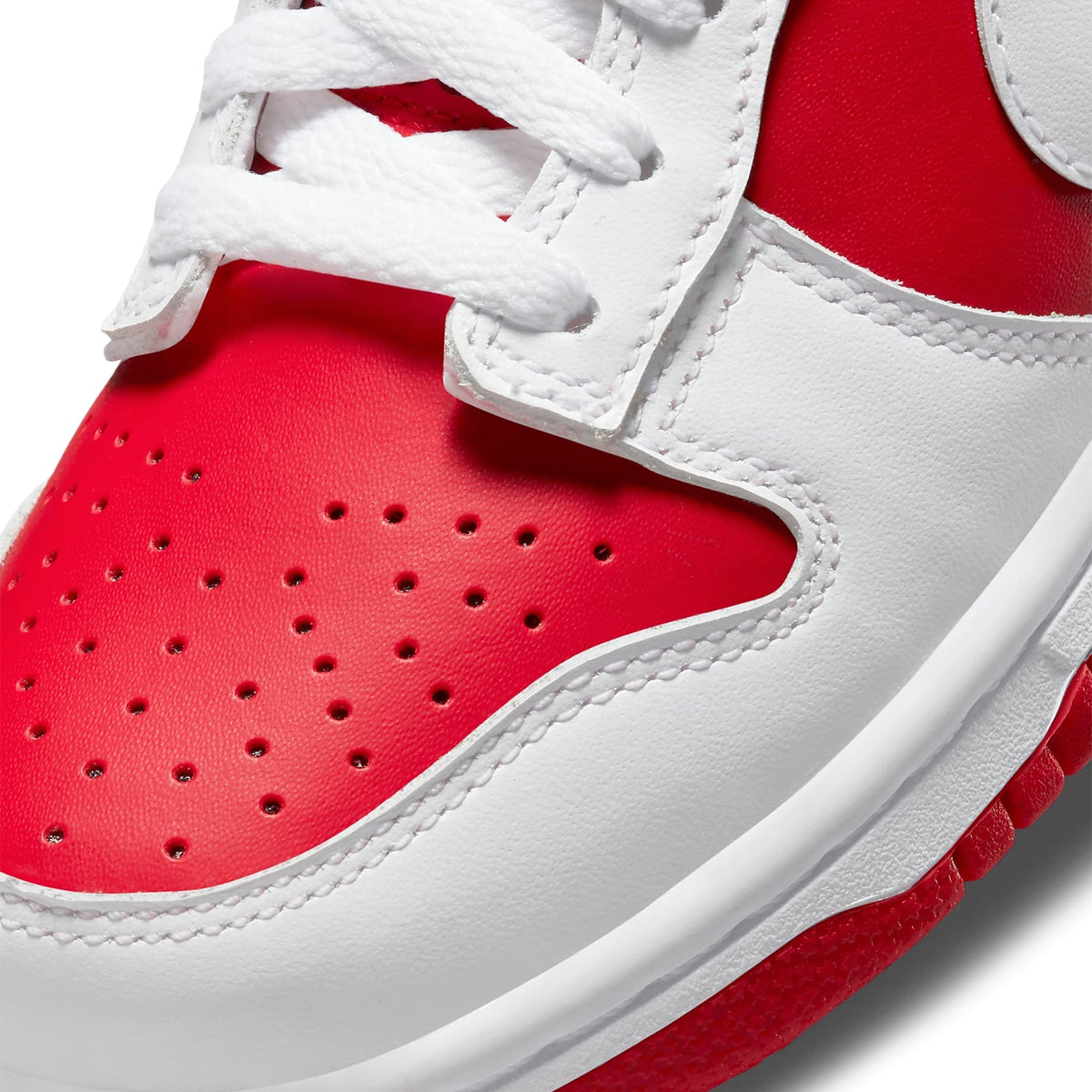 Nike Dunk Low Championship Red (2021) (GS) Sneakers