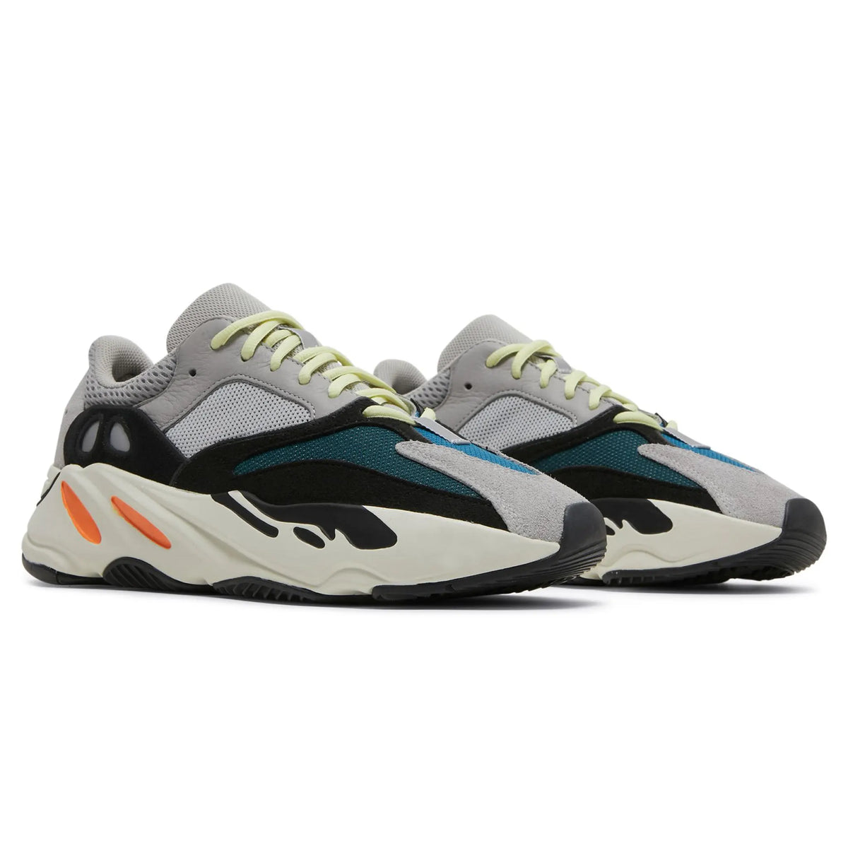 Adidas Yeezy 700 Boost Wave Runner (2017/2023) Sneakers - Grey